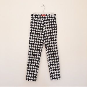 Krazy Larry Houndstooth Pull-On Ankle Pants